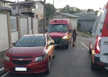 Madrasta de criança esquecida dentro do carro em Videira é denunciada pelo ministério público
