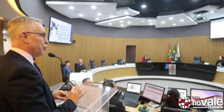 TCE indica que mais da metade das bolsas do Universidade Gratuita em SC eram irregulares