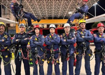 Bombeiros catarinenses se preparam para competição internacional de resgate em altura