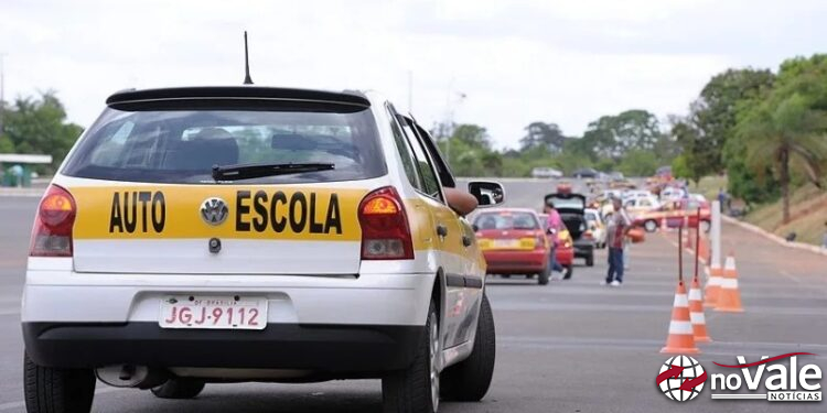 Nova proposta prevê CNH sem autoescola e com menos burocracia