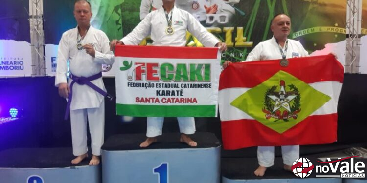 Gilberto Garcia sagra-se campeão da Copa do Brasil de Karatê