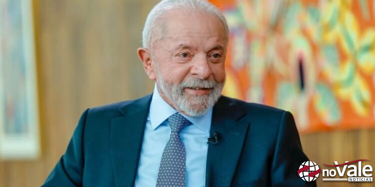 Lula critica Trump e desafia possível taxação dos EUA: “Se ele tiver trucando, vai tomar um seis”