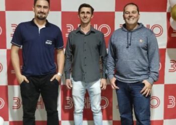 Representantes do Núcleo das Automecânicas da ACIRP participam de evento estadual em Brusque (SC)