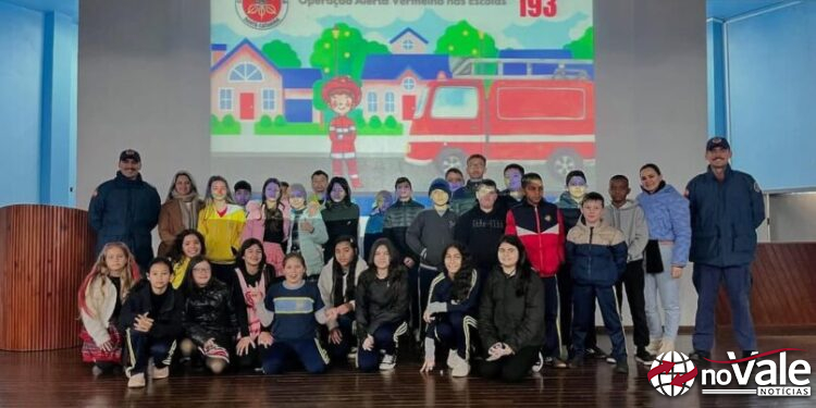 Bombeiros realizam palestras de Prevenção Contra Incêndios em escolas de Capinzal