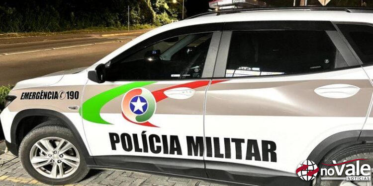 Homem é preso por violência doméstica em Campos Novos