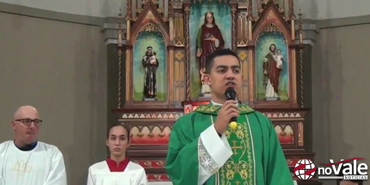 Terceira noite da novena em preparação à XXVI Romaria de Frei Crispim é realizada em Ouro