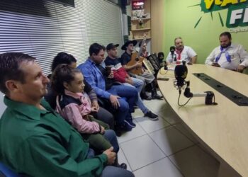 Delegação da 16ª Região Tradicionalista parte rumo a Goiás para o XXIII Rodeio Crioulo de Cristalina
