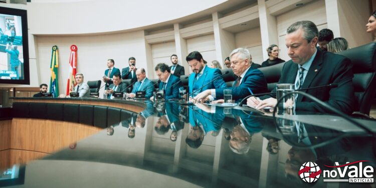 Alesc aprova tramitação de projeto sobre eleições gerais e mandato de cinco anos