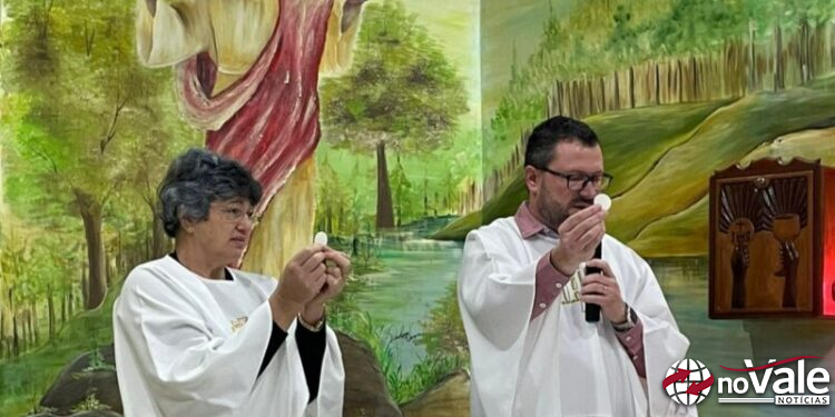 Comunidade de Alto Alegre celebra última noite do tríduo em preparação para festa do Senhor Bom Jesus