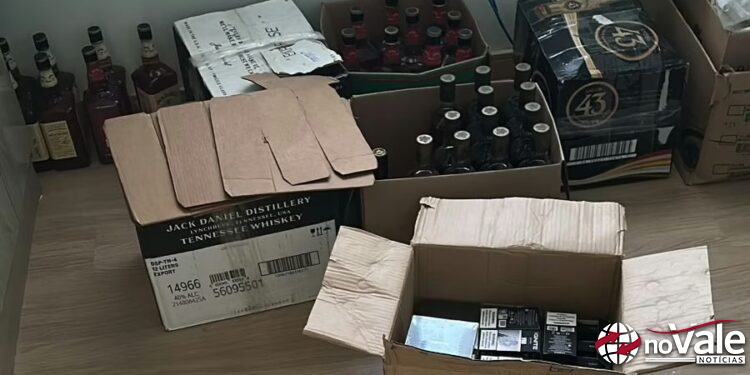 Operação contra contrabando de eletrônicos cumpre mandados no Oeste de SC