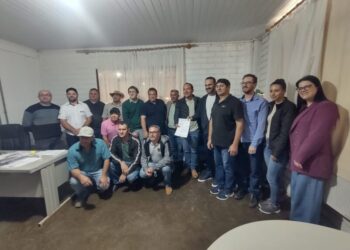 Prefeitura de Capinzal assina ordem de serviço para construção de calçadas na Avenida José Leonardo dos Santos