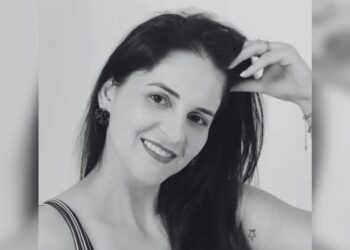 Mulher é morta a tiros pelo ex-companheiro em loja de SC