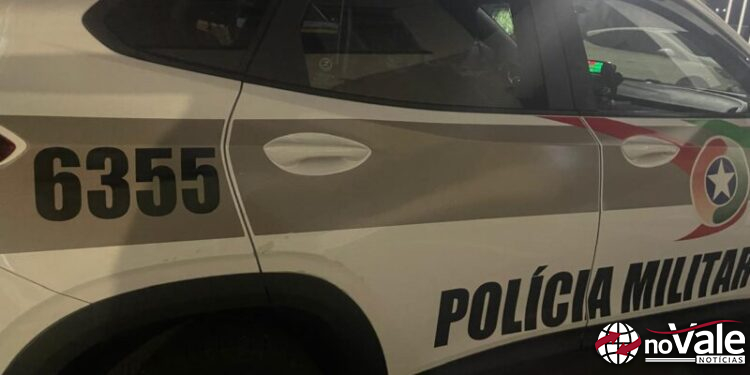 Polícia Militar cumpre mandado de prisão por pensão alimentícia em Herval d’Oeste