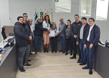 Câmara de Vereadores de Capinzal concede Moção de Aplauso a participantes do Rodeio Nacional de Cristalina (GO)