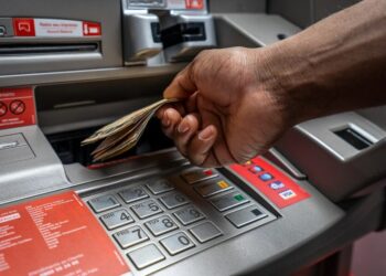 Último lote do PIS/Pasep 2025 será pago nesta sexta-feira; saiba se você tem direito