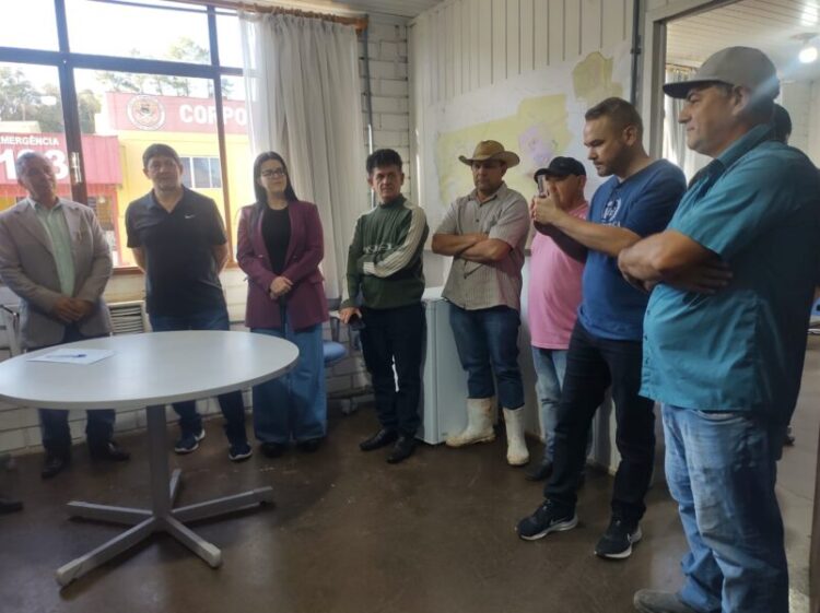 Prefeitura de Capinzal assina ordem de serviço para construção de calçadas na Avenida José Leonardo dos Santos