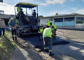 Secretaria de Infraestrutura realiza operação Tapa-Buracos na Vila Sete de Julho em Capinzal