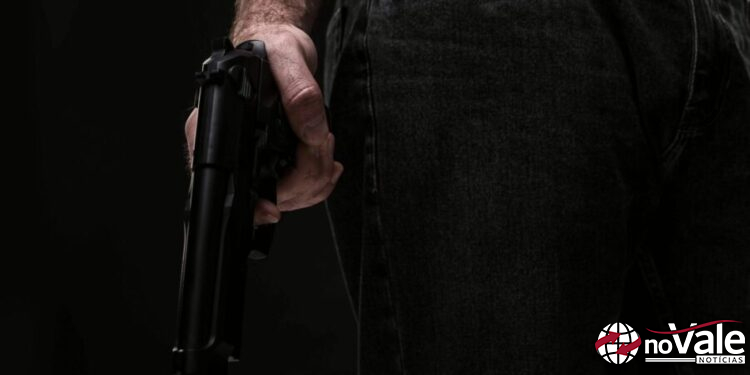 Homem morre após ser alvejado com tiros em cidade da região; adolescente é o principal suspeito