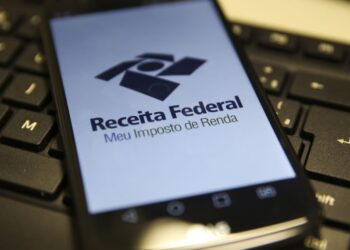 Comissão do Senado aprova isenção do IR a quem ganha até R$ 5 mil
