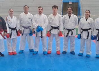 Capinzal sediou curso técnico de karatê com presença de atleta renomado na modalidade