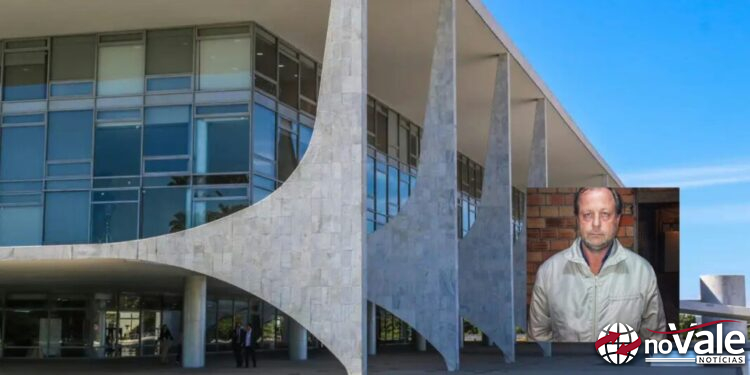 Catarinense tenta invadir Palácio do Planalto e é contido com balas de borracha