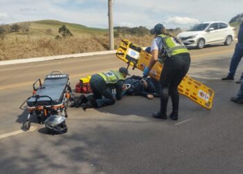 Colisão entre carro e moto deixa motociclista ferido em Capinzal