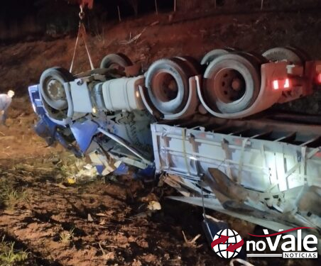 Caminhoneiro morre em acidente na BR-470 em Curitibanos