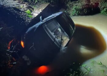 Capotamento em Lagoinha termina sem vítimas em Curitibanos