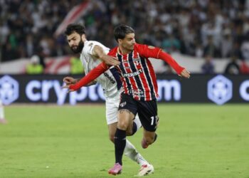 São Paulo e Flamengo prontos para decisões na Libertadores nesta quinta-feira