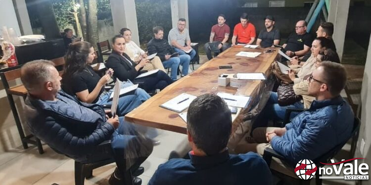 CDL realizou reunião mensal com pautas sobre eventos, campanhas e capacitações