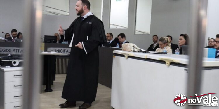 Defesa de Claudia Tavares diz que vai recorrer para diminuição de pena e novo julgamento