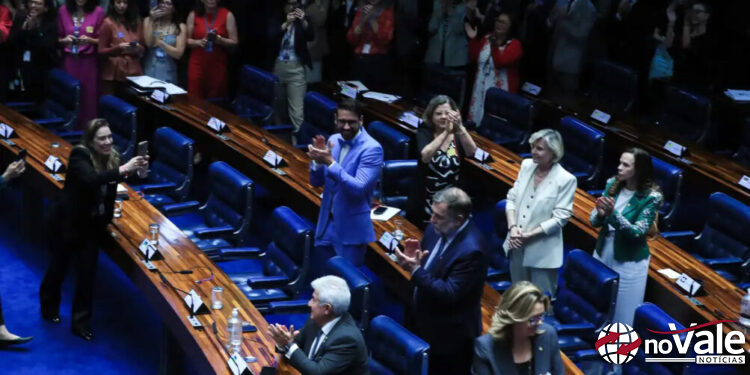 Senado analisa PL sobre pena maior para quem fornecer drogas a menores