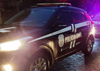 Abuso sexual e psicológico: mãe é presa em SC suspeita de crimes contra os próprios filhos