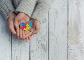 Crianças de 16 a 30 meses terão triagem para autismo no SUS