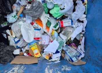 Autoridades investigam origem de lixo hospitalar com morfina descartado em via pública de Joaçaba