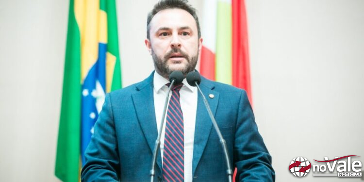 Tutores serão punidos em caso de animais soltos sozinhos em locais públicos