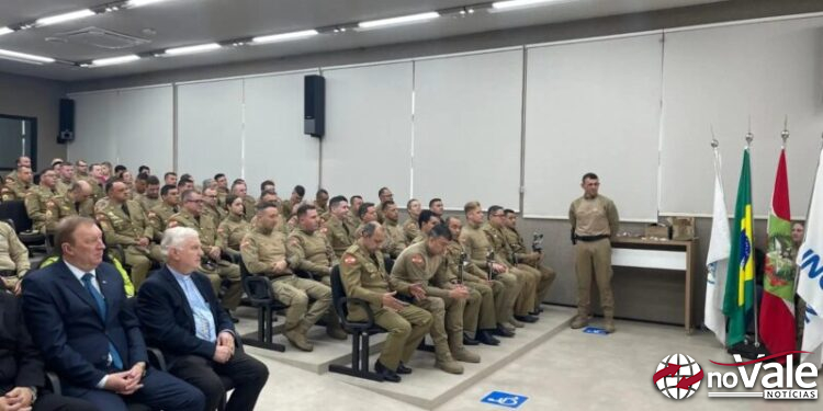 Comando Regional e Batalhão da Polícia Militar celebram aniversários com homenagens a policiais de Capinzal, Ipira, Piratuba e Zortéa