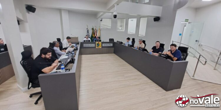 Câmara de Vereadores de Capinzal aprova PPA 2026/2029 e LDO 2026