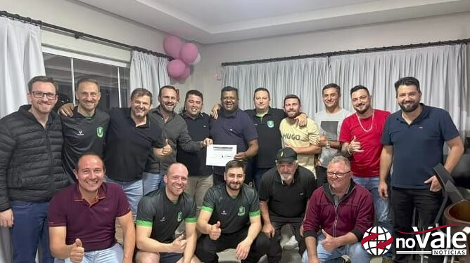 Diretoria do C.R.E. São Cristóvão discute com Prefeitura melhorias no campo municipal