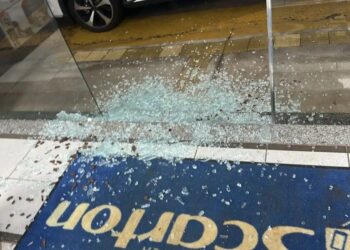 ASSISTA: Criminosos furtam mais de 20 celulares de loja em Capinzal