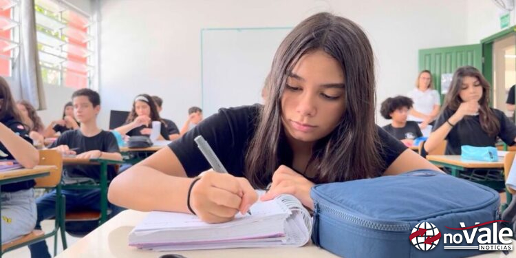 Simulados de avaliação da aprendizagem são aplicados a 128 mil alunos da rede estadual