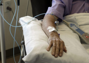 Mulher trata falso câncer por erro médico durante três meses em SC
