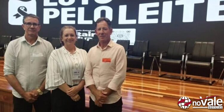 Piratuba: Vice-prefeito e secretário de agricultura de Piratuba participam de audiência em defesa do produtor de leite na Alesc