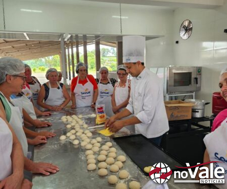 Piratuba: Curso de culinária qualifica mulheres piratubenses em parceria entre Prefeitura e Senac