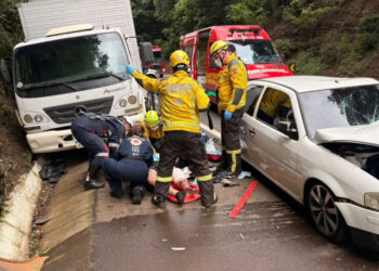 Atualizada: Caminhão de Ipira se envolve em acidente com morte no Oeste catarinense