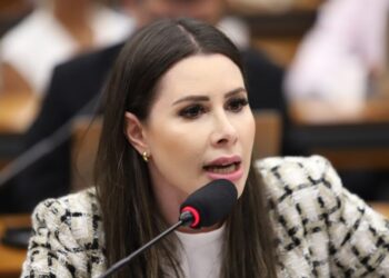 IMPASSE: De Toni recebeu a visita do governador em sua casa no Oeste