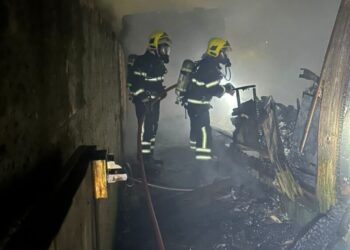 Incêndio destrói residência durante a madrugada em Curitibanos