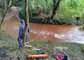 Mulheres e criança são arrastadas por correnteza em rio em São Lourenço do Oeste