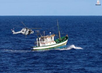 Barcos que saíram de Santa Catarina são apreendidos com 7 toneladas de cocaína em alto-mar