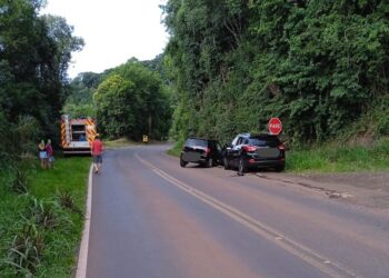 Colisão frontal registrada na SC-155, deixa um morto e varias pessoas feridas